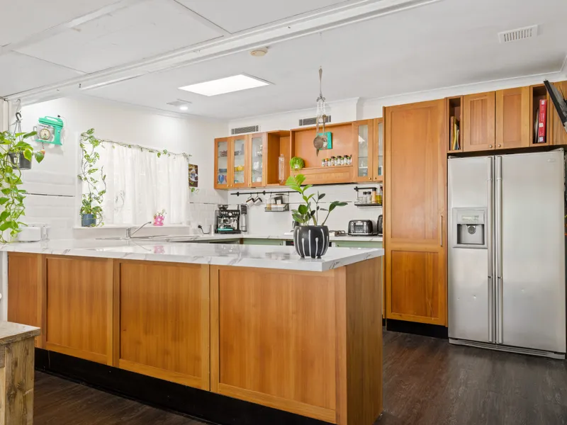 Huge Block with Great Potential - Zoned R30