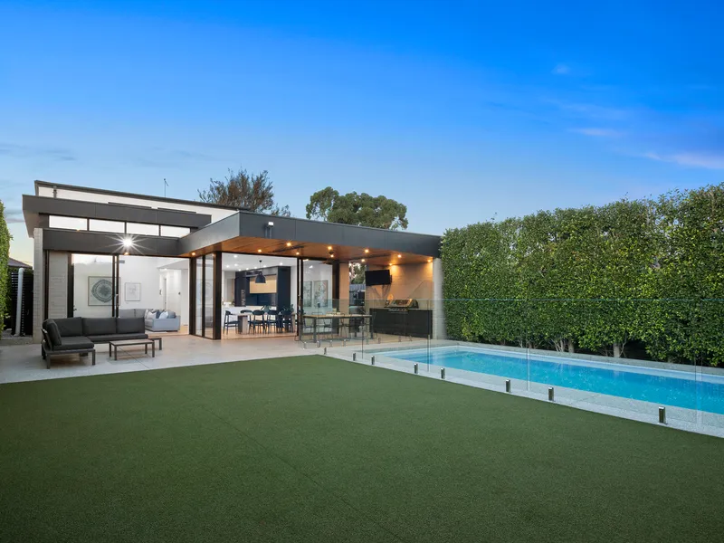 Showstopping Family Sanctuary