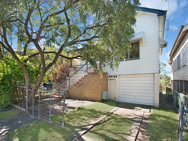 SPACIOUS HOME IN INNER CITY BRISBANE
