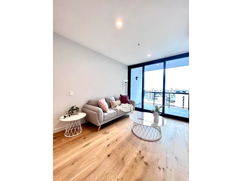 Brand New Stunning Apartment With Brand new furnitures