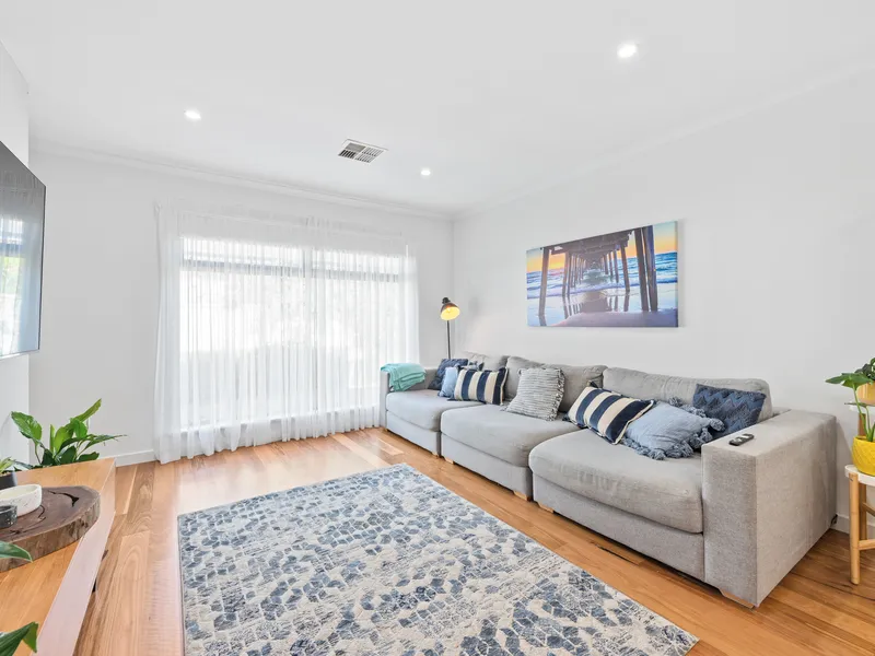 Contemporary Living with a Large Private Yard