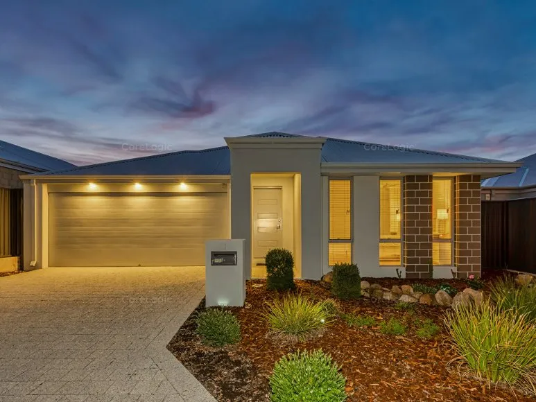 LOCATED IN EDEN BEACH!