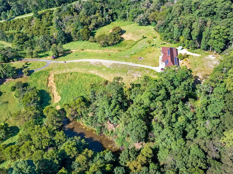 PRIVATE ELEVATED RURAL RETREAT WITH POTENTIAL Click 2 Buy - CLOSING DATE 30th April at 7pm Bidding will start at $1,500,000