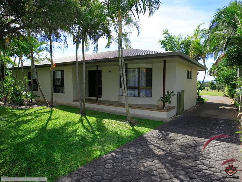 PLENTY OF SPACE, PRIVATE !