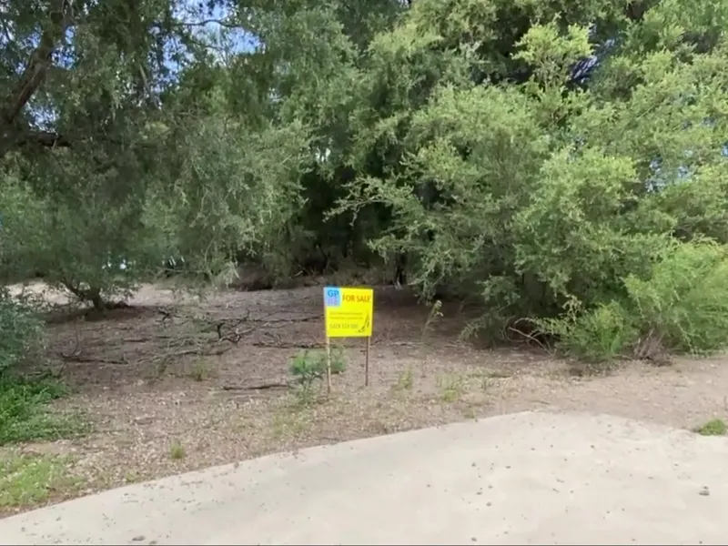 Elevated block in a great location.