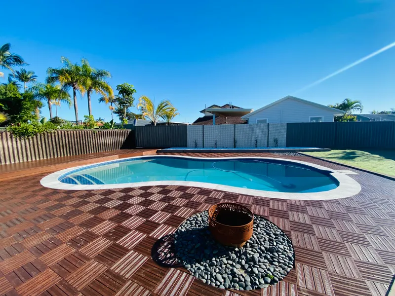 Family Home with Pool And Across The Road From The School