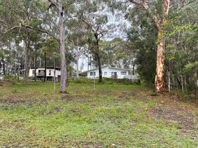 Surveyed. Large 607sqm.Central location. Peaceful. Private