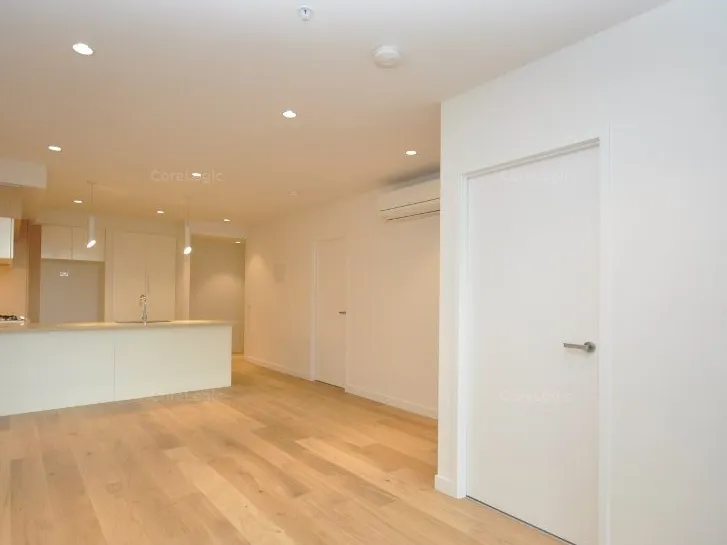 Spacious Apartment with Everything at Your Doorstep