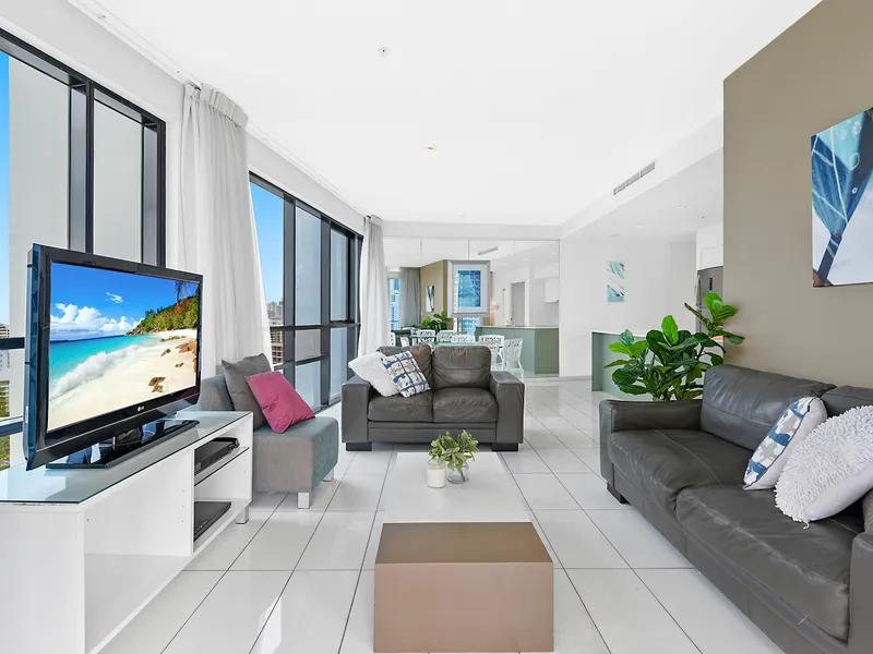 Live the Luxury Gold Coast Lifestyle