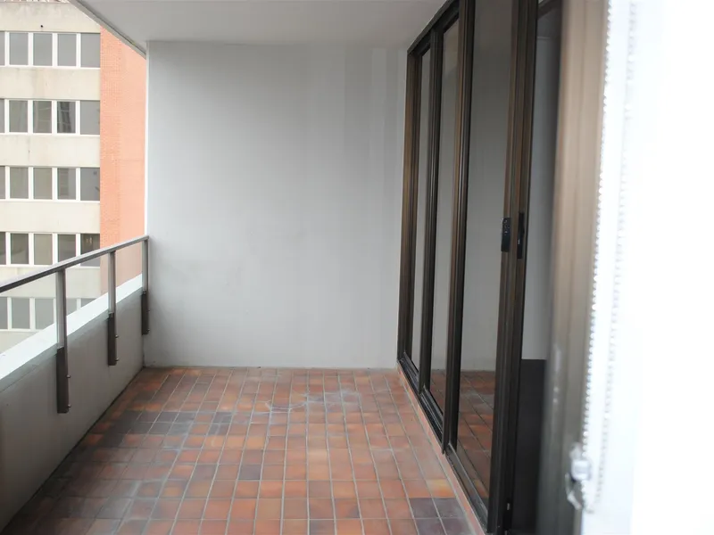 1 BEDROOM -CLOSE TO CITY $385PW