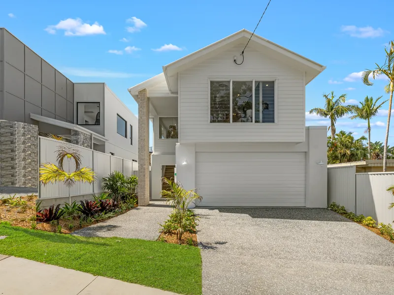 BRAND NEW COASTAL MASTERPEICE IN LEAFY SOUGHT AFTER LOCATION