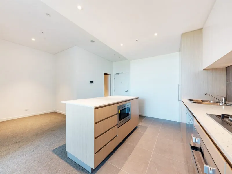 Amazing 2beds 1bath and 2 car space in Heart of Wentworth Point for lease