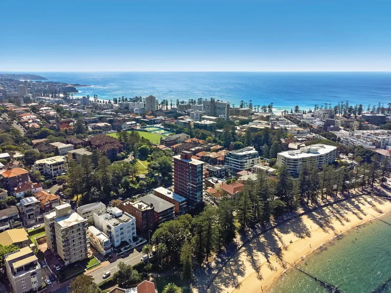 Unparalleled Sunrise Panorama over Manly