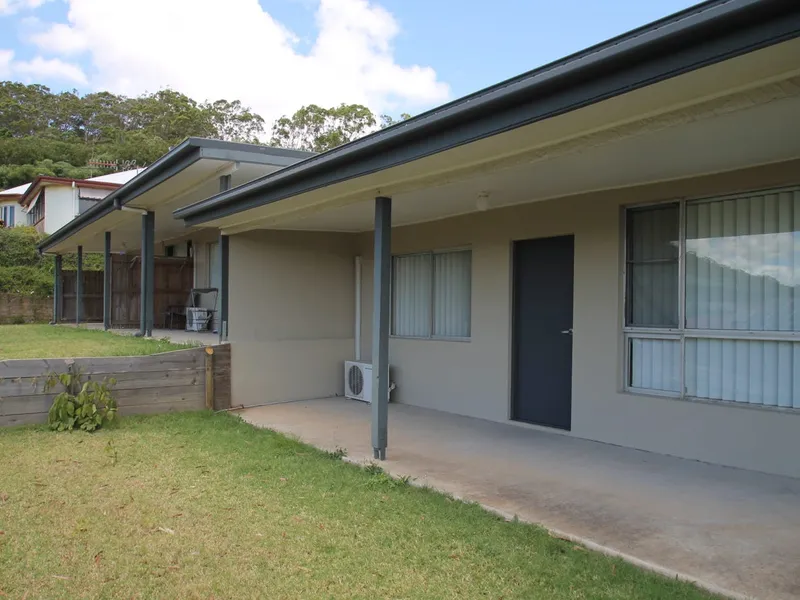 TWO BEDROOM UNIT CLOSE TO THE CENTRE OF TOWN