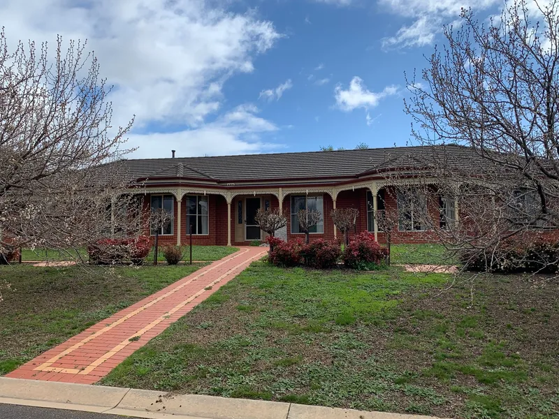 Extra Large Family Home