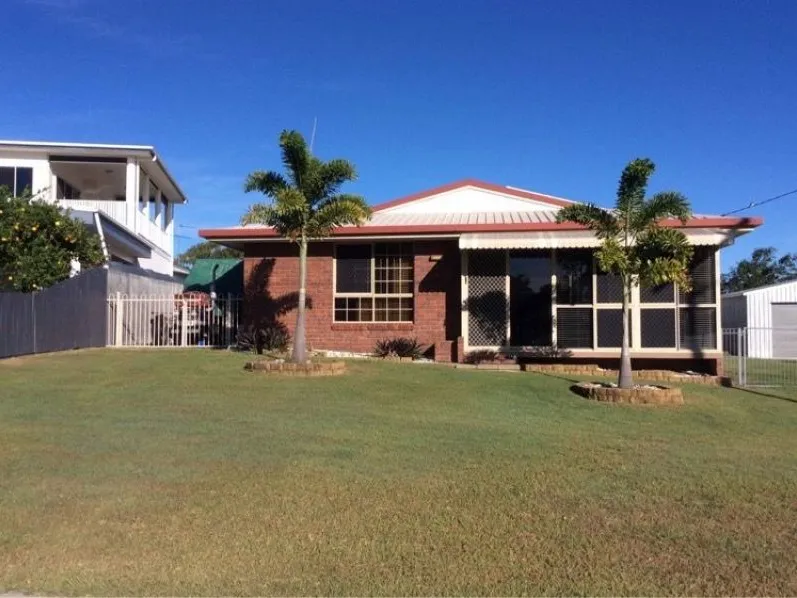 Immaculate Turkey Beach Home, Water Views, of beach, pontoon and boat ramp