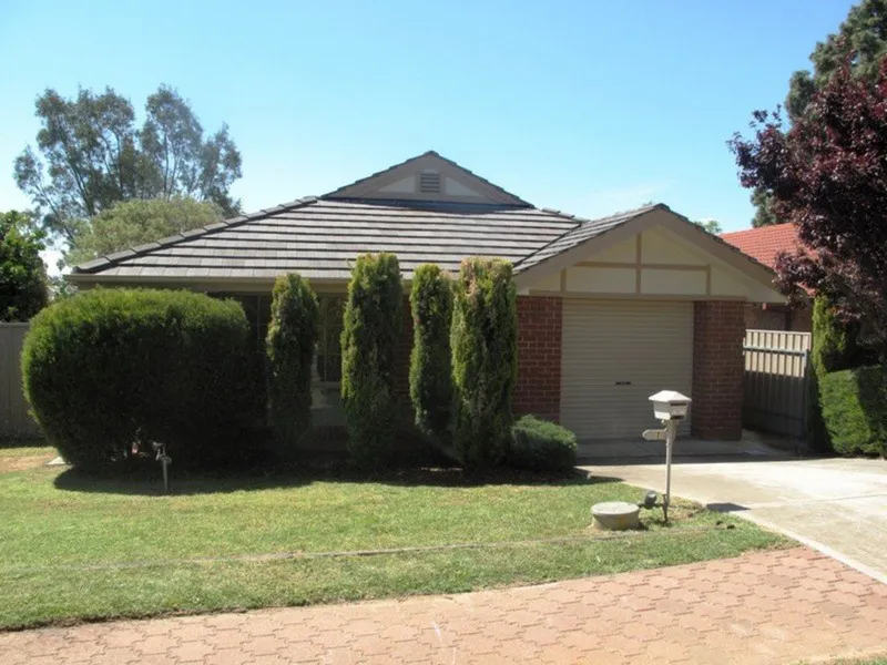 Enfield House for rent