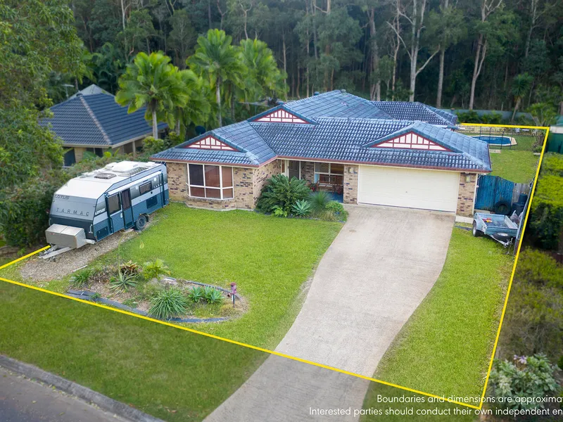 Quailty Low Set Family Home In Whisper Quiet Bushland Setting