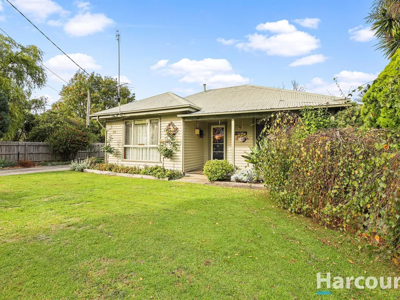 Character Home On Approx Half An Acre