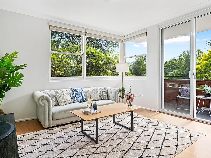 Fantastic Buying in the Heart of Ashfield