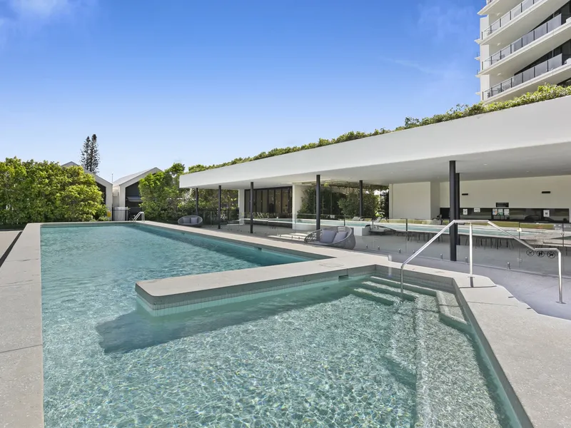 Stunning One Bedroom Apartment