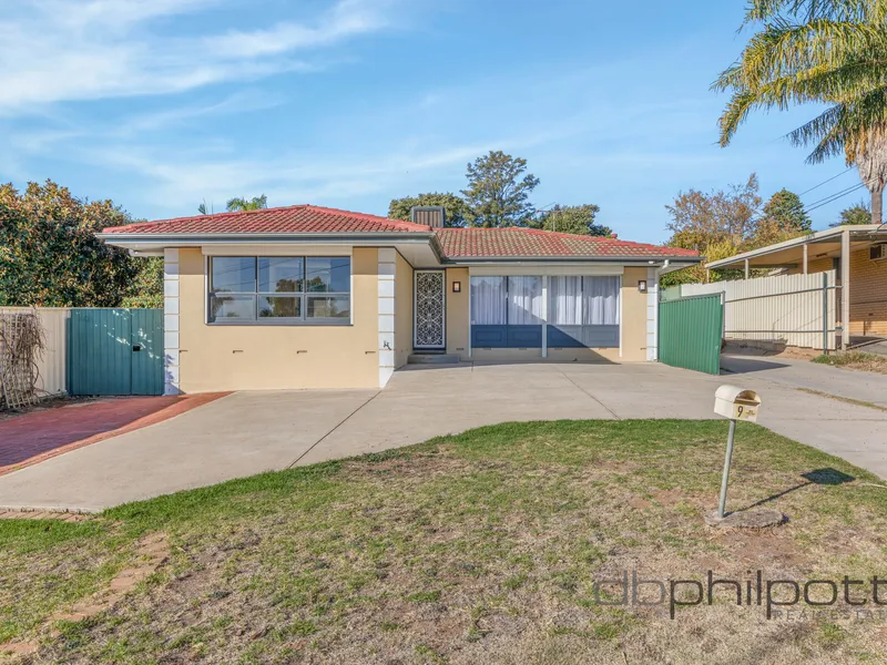 A GREAT STARTER IN THE BOOMING PROPERTY MARKET