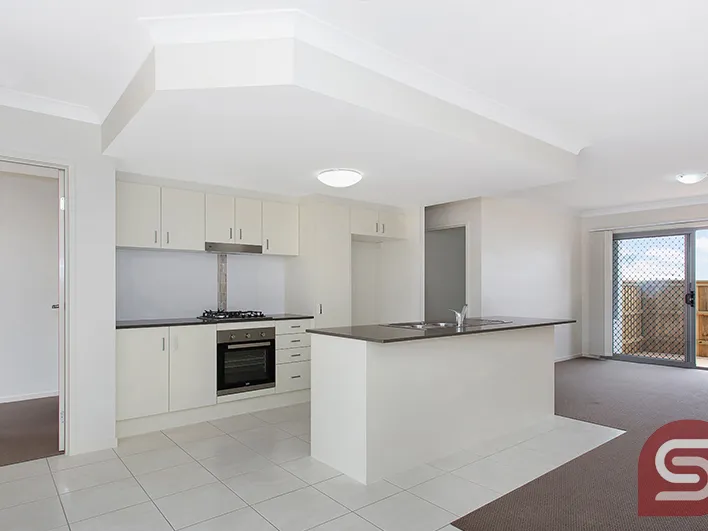 CLOSE TO EVERYTHING WITH A POOL!!!