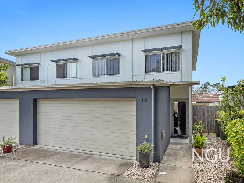 Ideal Private Modern Townhouse