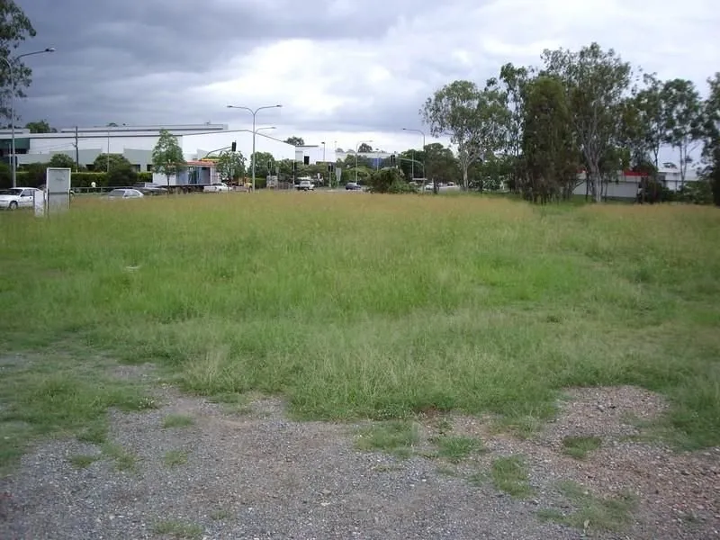 PRIME LOCATION IN OXLEY - FULL EXPOSURE FOR YOUR BUSINESS NAME