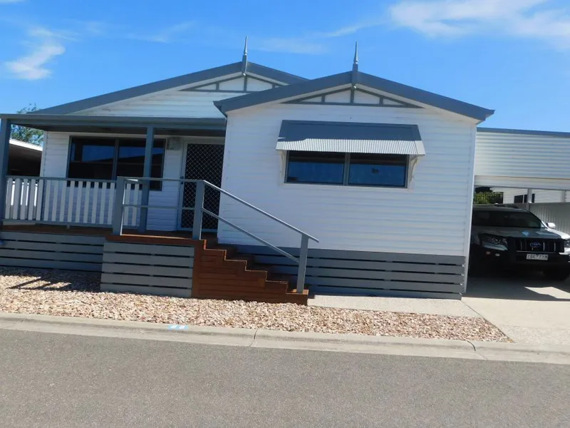 Pelican Shores Estate - Ssite 68