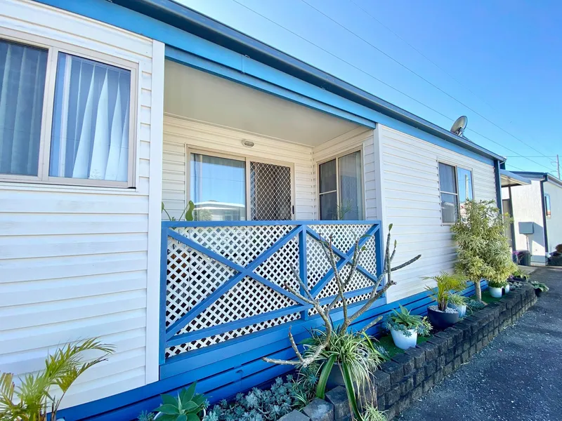 RELAXED RETIREMENT LIVING 