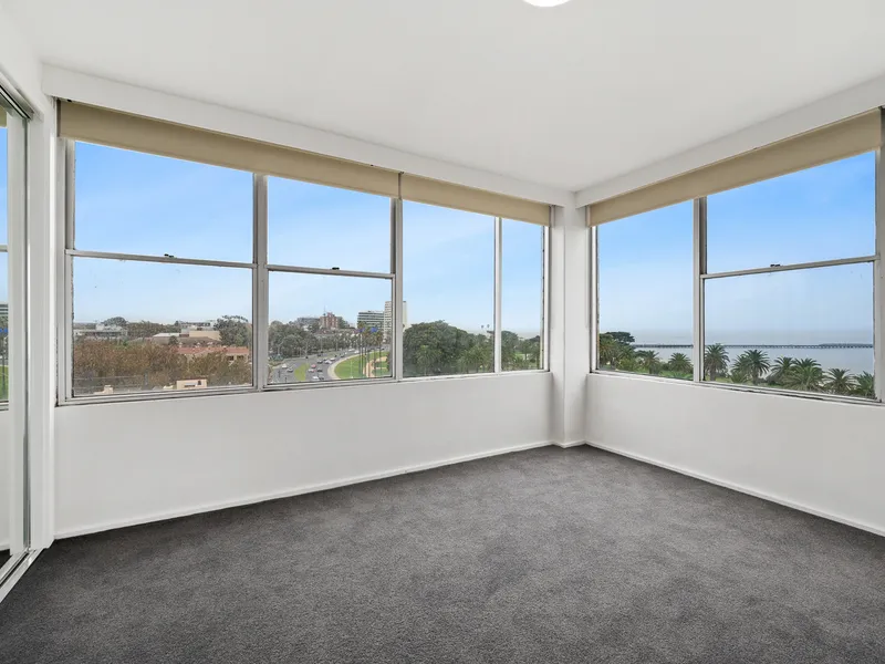 Spectacular Bay Views 