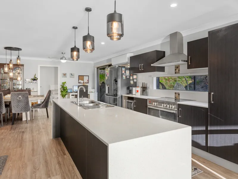 Peaceful, Private Lifestyle Living