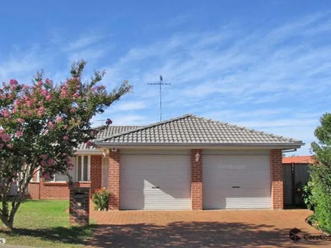 FRESHLY PAINTED HOME IN QUIET STREET