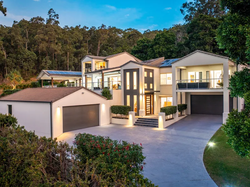 Picturesque Family Hinterland Haven