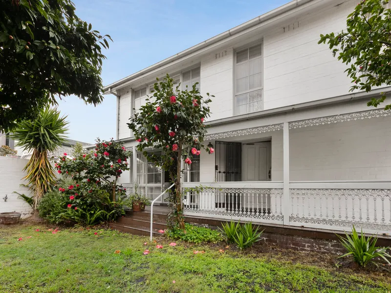 Parkside Gem with Potential to Shine