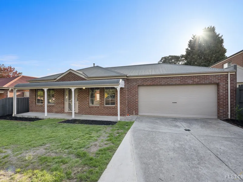 A LOVELY MODERN HOME IN A QUIET LOCATION