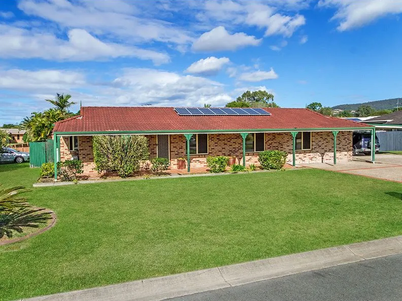 CLOSE TO EVERYTHING!!