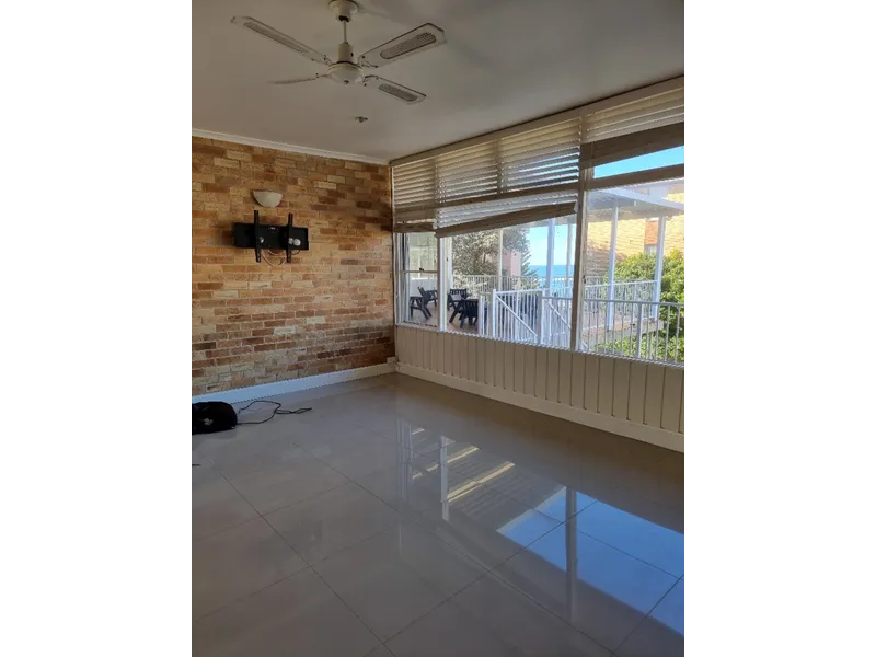 1-bedroom unit with ocean views