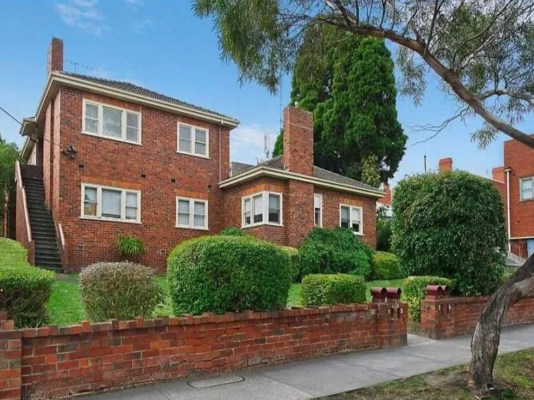 2 Bed Video Walk Through - Apply NOW