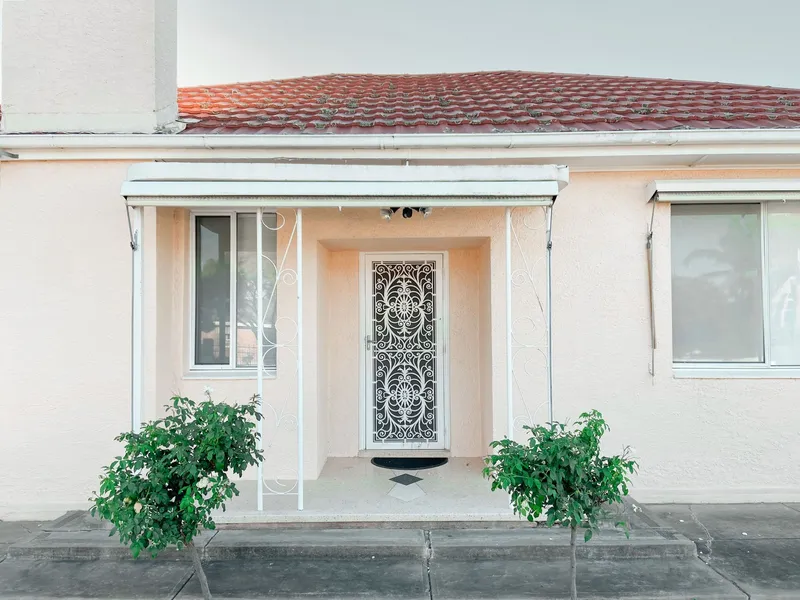 RECENTLY RENOVATED FAMILY HOME