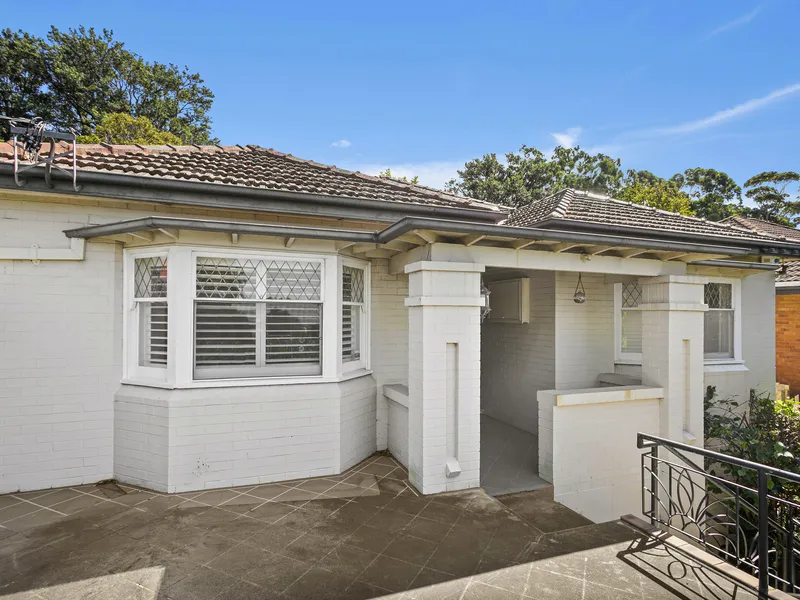 Classic home in the heart of Mangerton