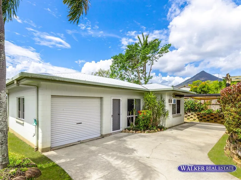 PICTURE PERFECT – REAR FREESTANDING DUPLEX