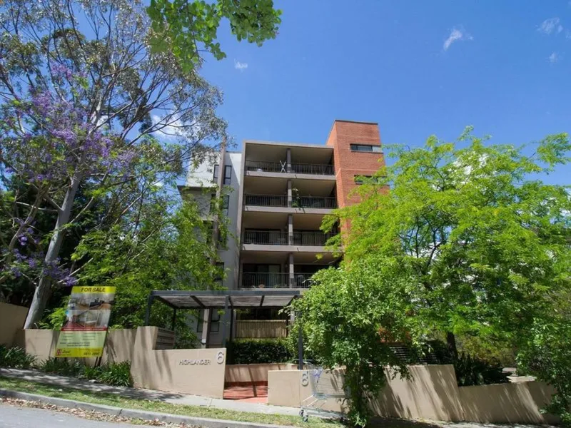 Spacious Two Bedroom Apartment