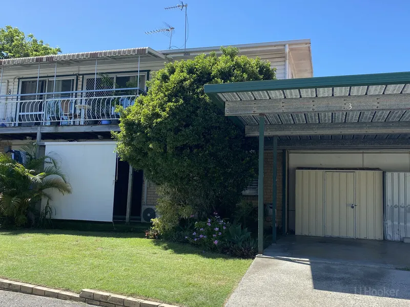 Ground Floor Unit - Perfect Location