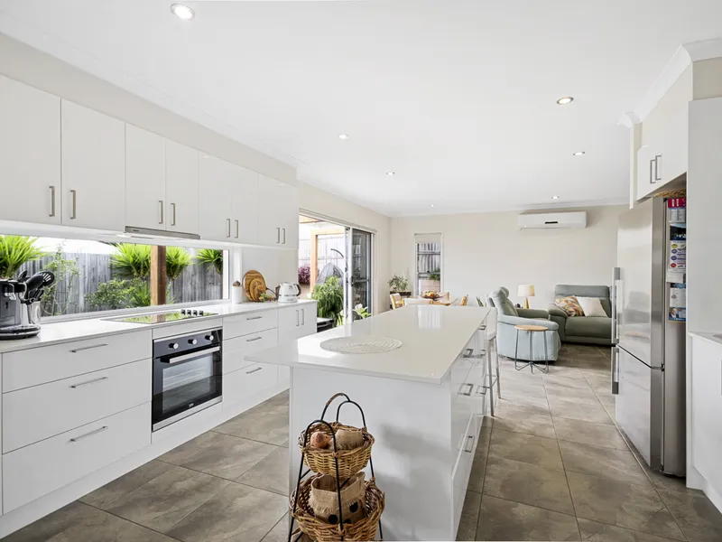 Modern and spacious family home in a quiet cul-de-sac