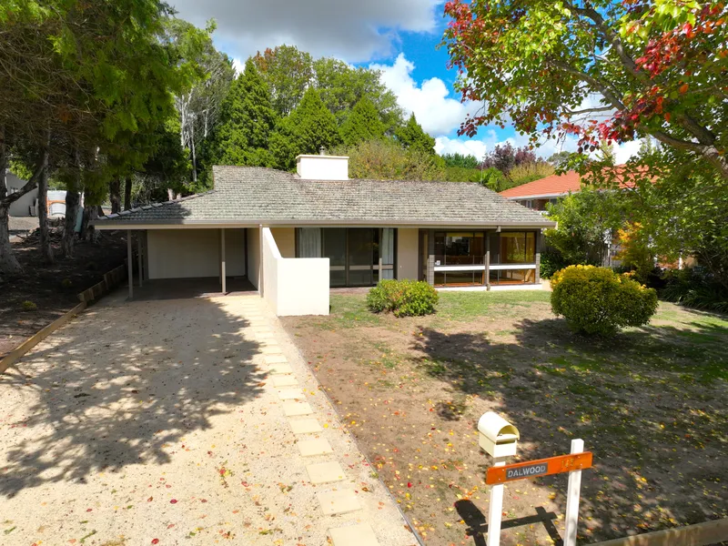 New England's Original Retro-Era Masterpiece