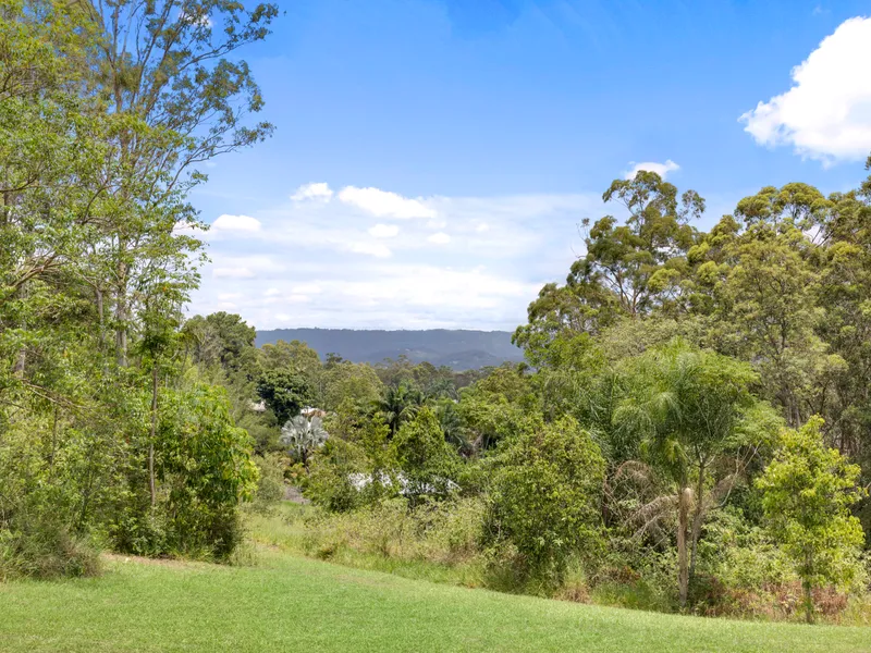 Live the acreage dream!