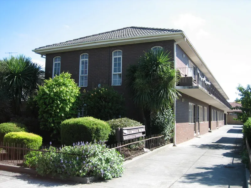 Spacious first floor 2 Bedroom Apartment with car space, in handy location, with Koornang Road shops a short walk away.