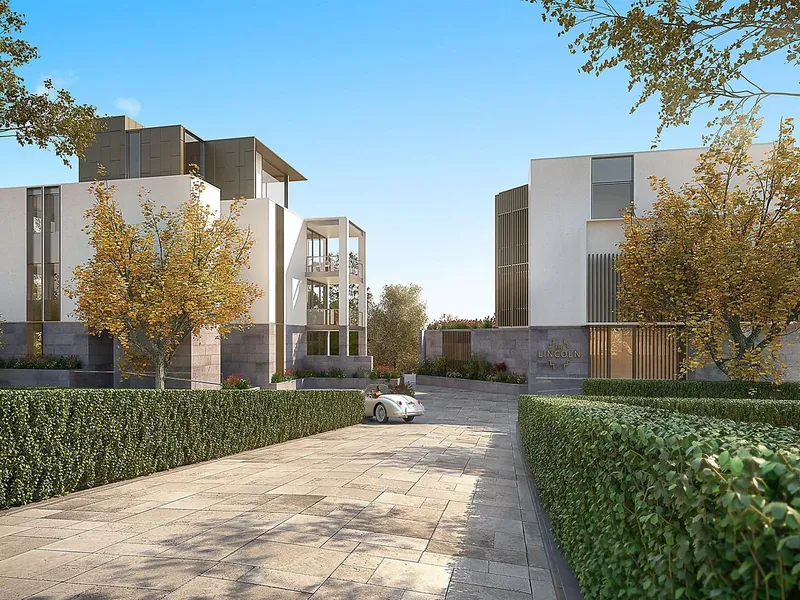 Luxury Whole Floor Residence With Sweeping Northerly Views